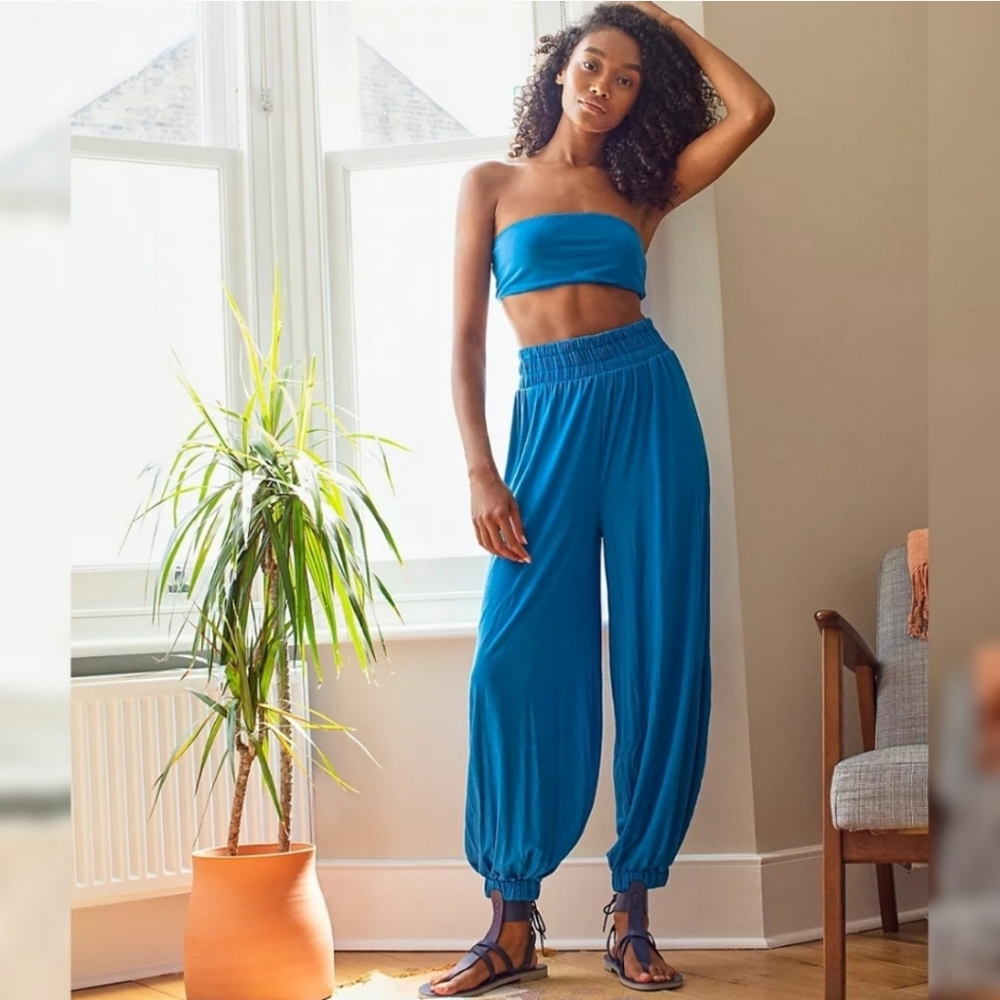 NEW FREE PEOPLE BEACH Natalie Set Color Blue, Multiple Sizes